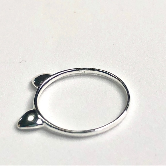 925 Sterling Silver Cat Ears Ring - Picture 6 of 8